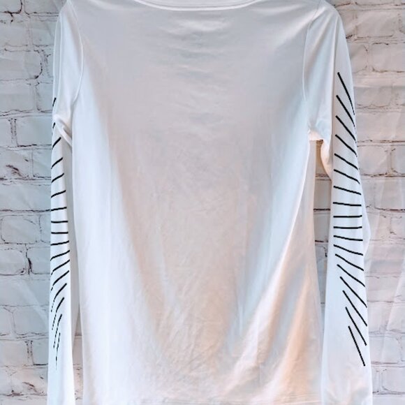 Nike Tee Dri Fit Long Sleeve White Black Women's size  Medium - Picture 7 of 7